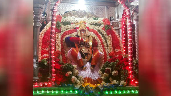 அம்மனின் அழகு