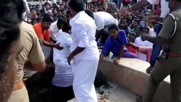 The new roundana collopsed in madurai . minister sellur raju just escape before collapse 
