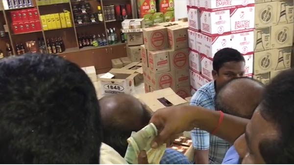 மதுவை கூடுதலாக 