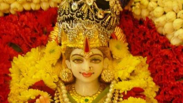 விளக்கேற்றுங்கள்