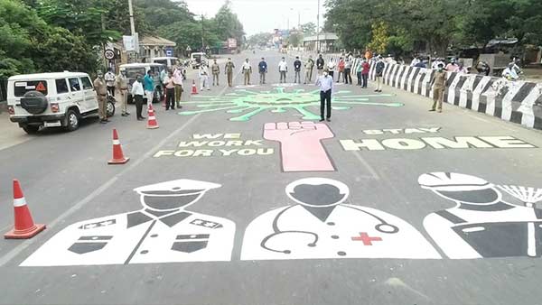 Awareness painting is being done about the corona in Cuddalore 