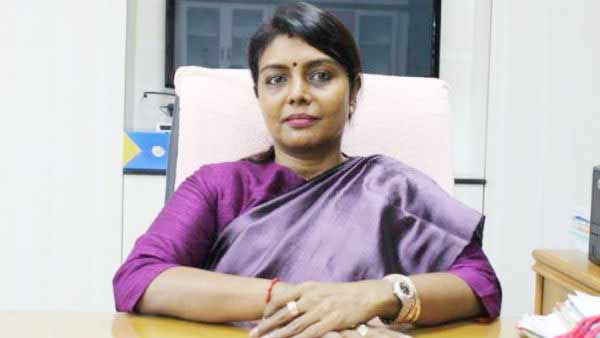 பீலாவுக்கு வந்த பாராட்டுகள் 