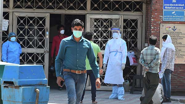 பிறருக்கும் பரவுகிறது 