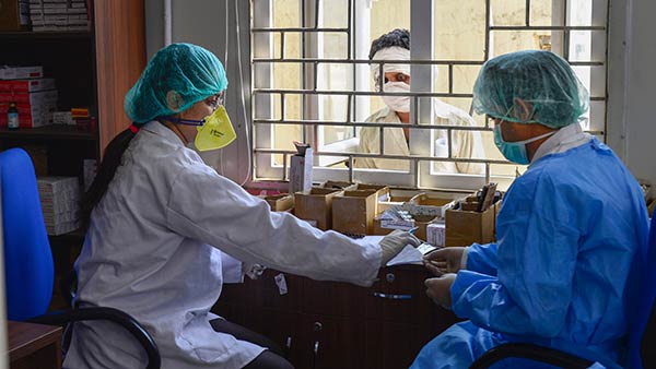 மோதல் கூடாது 