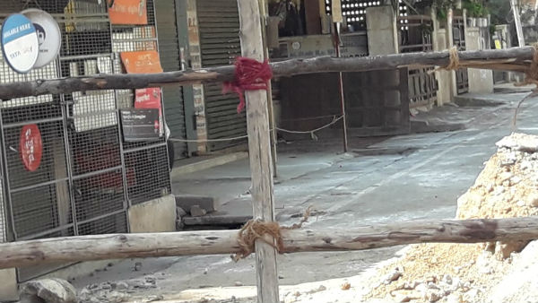 Corona symptoms for 2 in Hasthinapuram, road sealed 