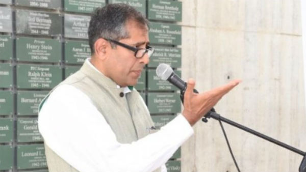  பின்னணி என்ன