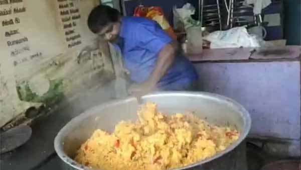 Imman annachi making Briyani and distribute to the poor Imman annachi making Briyani and distribute to the poor