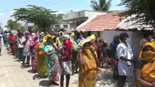 Motivational story: Salem Western District bjp helps people with rice and vegetables 