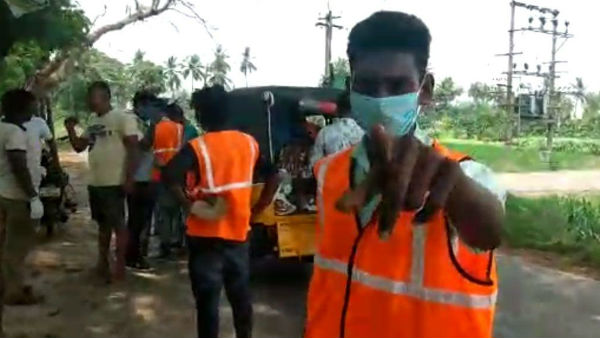 In Villupuram friend of police group misbehaving to the public In Villupuram friend of police group misbehaving to the public
