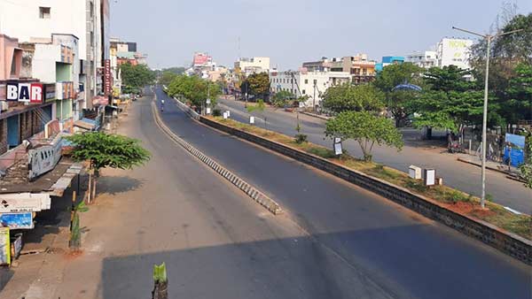 நான்காக பிரிக்கப்பட்டுள்ளது 