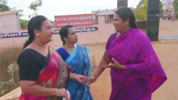  சின்ன பெண் மோகம் 