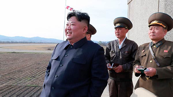 உலகமே பேசுகிறது 