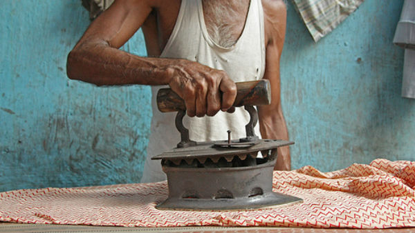 கறை நீக்கி 