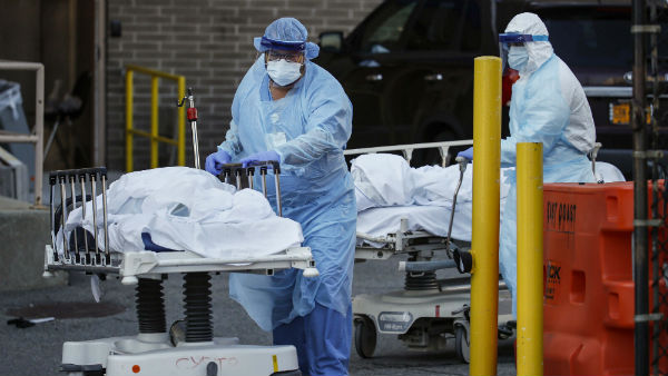 மாடியில் இருந்து குதிப்பு 