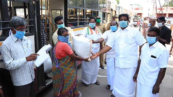 Governor Kiran bedi and Chief Minister Narayanasamy clash again 