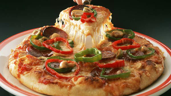 72 South Delhi Families Quarantined After Pizza Delivery Agent Tests Positive for Coronavirus 72 South Delhi Families Quarantined After Pizza Delivery Agent Tests Positive for Coronavirus