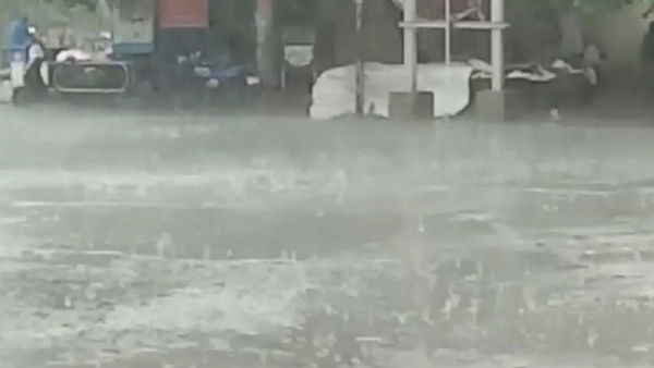 It is raining in Puducherry and surrounding areas 