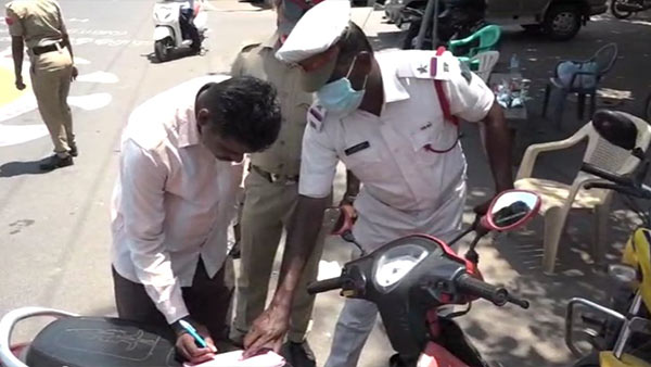 Rs.100 fines charged to those who do not wear a face mask in Puducherry 