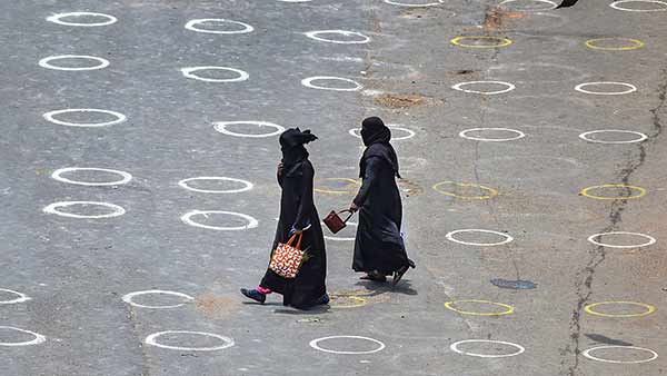 போலீஸ் பாதுகாப்பு போலீஸ் பாதுகாப்பு