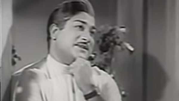 வாழ்க்கை ஒரு ரவுண்டு பாஸ்! 