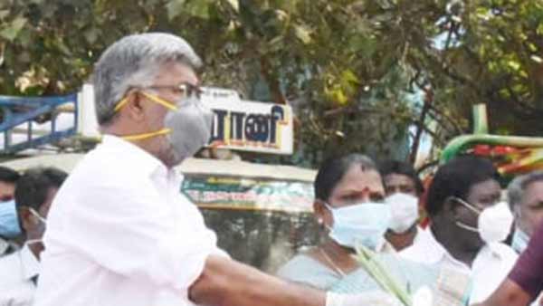 ரூ 150 மதிப்பிலான தொகுப்பு பைகள் ரூ 150 மதிப்பிலான தொகுப்பு பைகள்