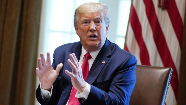 பாராட்டிய டிரம்ப் 