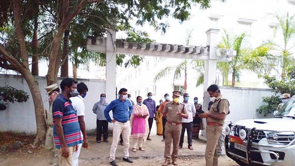 TN Govt officials inspect Vijayakants Andal Alagar Engineering College for Coronavirus hospital 