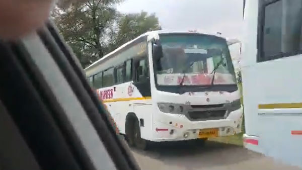 பிரியங்கா மீது பாஜக புகார் 