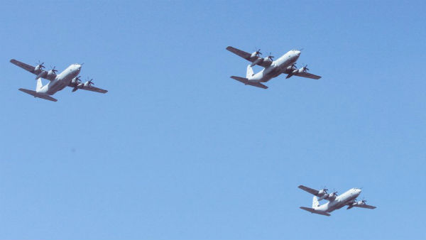 Armed force salute to Corona Warriors: Aircrafts will shower flowers over hospitals all over India 