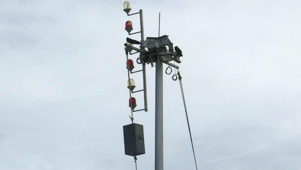 Amphan cyclone- Storm warning cage loaded at Puducherry port 