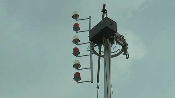 Storm warning cage loaded at Puducherry port 