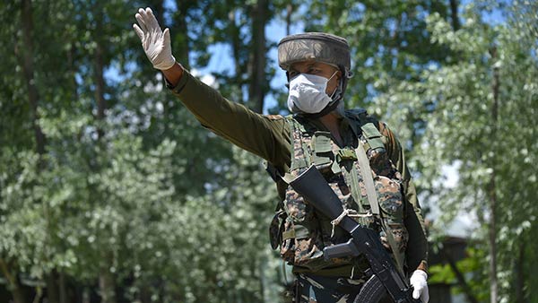 நய்கூ அறிமுகம் செய்த ஸ்டைல் 