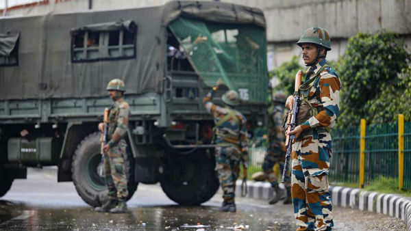 படைகள் தயார் 