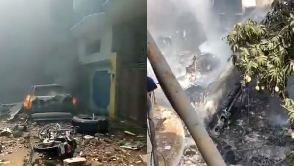 பின்னணி 