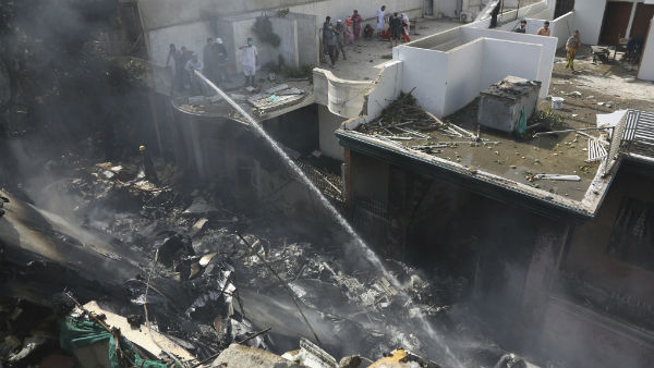 4 பேர் மீட்பு 