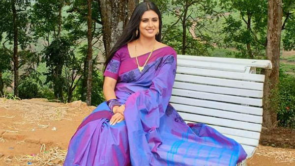 கஸ்தூரி 