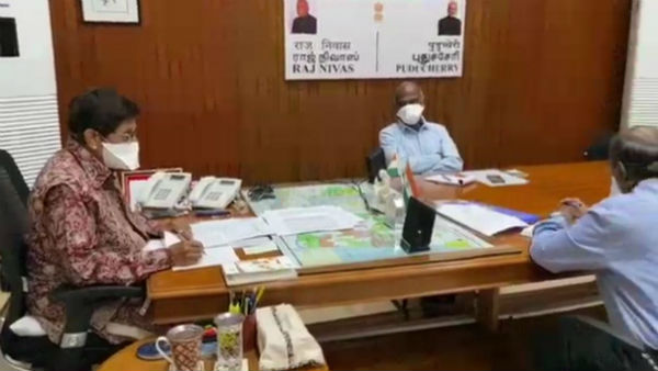 Governor Kiran bedi has urged the liquor shops in Puducherry to be auctioned Governor Kiran bedi has urged the liquor shops in Puducherry to be auctioned