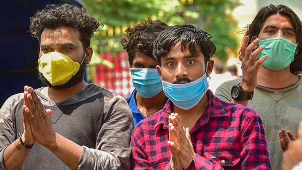 Coronavirus: KPCC helps KSRTC with Rs 1 Cr after it decides to arrange free travel for people 
