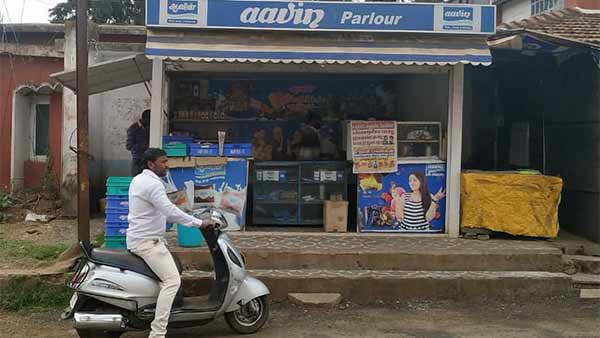  coronavirus: tea shops opened in nilgiris