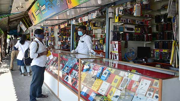 33 சதவீத பணியாளர் 