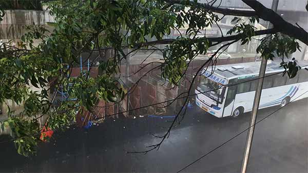 தொடங்கியது மழைக்காலம் 