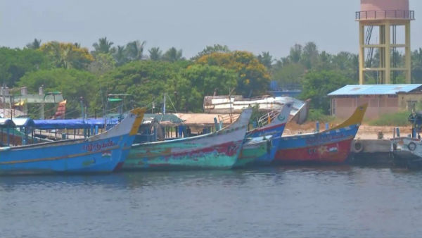 Puducherry state Fisheries minister Malladi Krishnarao prePuducherry state Fisheries minister Malladi Krishnarao press meet against Kiranbedi ss meet against Kiranbedi 