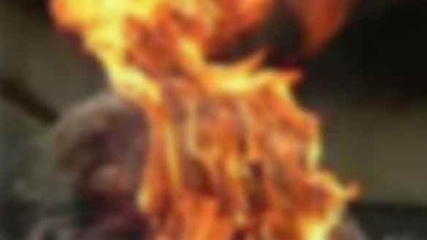  அப்பன் எங்கே