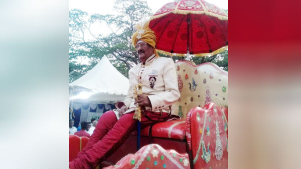 அன்பு பாராட்டுவார் 