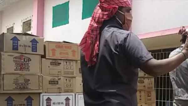 பறக்கும் படை வேறு வருதாம் 