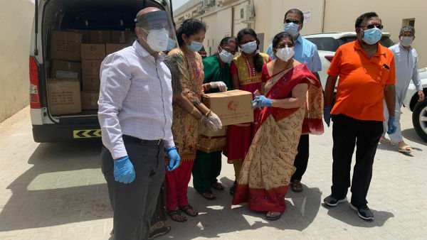 Dubai Tamil Women association helps the needy