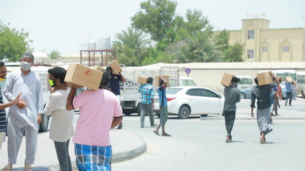 Dubai Tamil Women association helps the needy