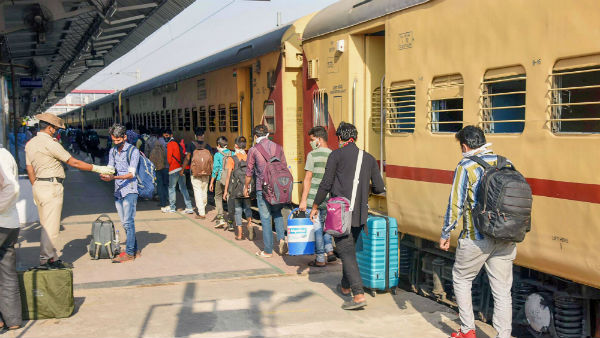 200 ரயில்கள் இயக்கம் 
