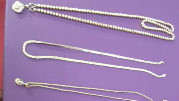 போலீஸார் 