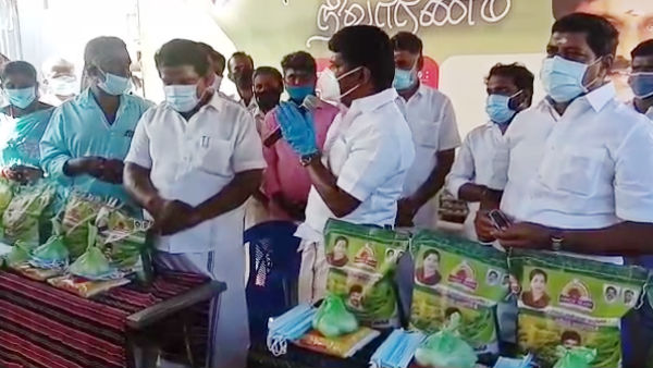 களத்தில் இருக்கிறோம் 